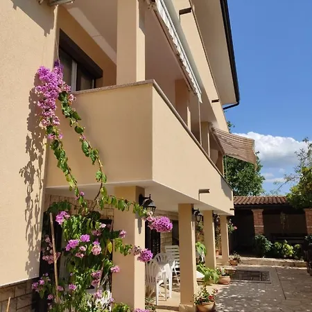 Mara Apartment Porec