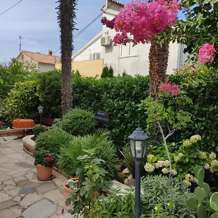 Apartment Mara Porec