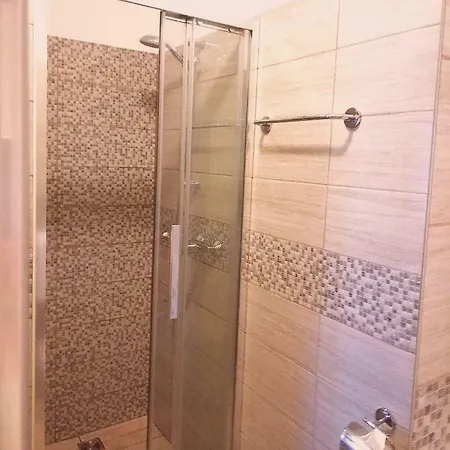 Mara Apartment *