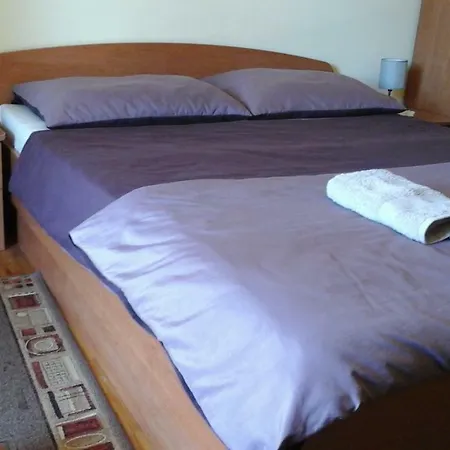 Mara Apartment
