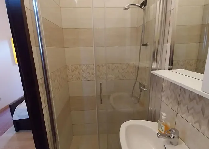 Mara アパート ポレッチ