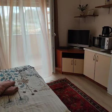 Mara Apartment