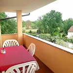Mara Porec