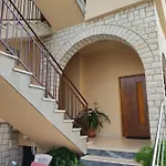 Mara * Porec